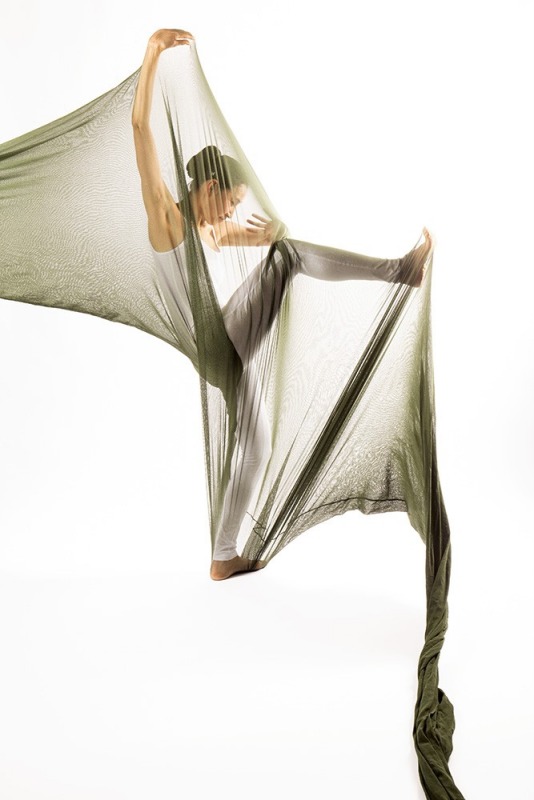 Qi Pharmacy IV-Awakening The Eight Extraordinary Vessels Qigong 